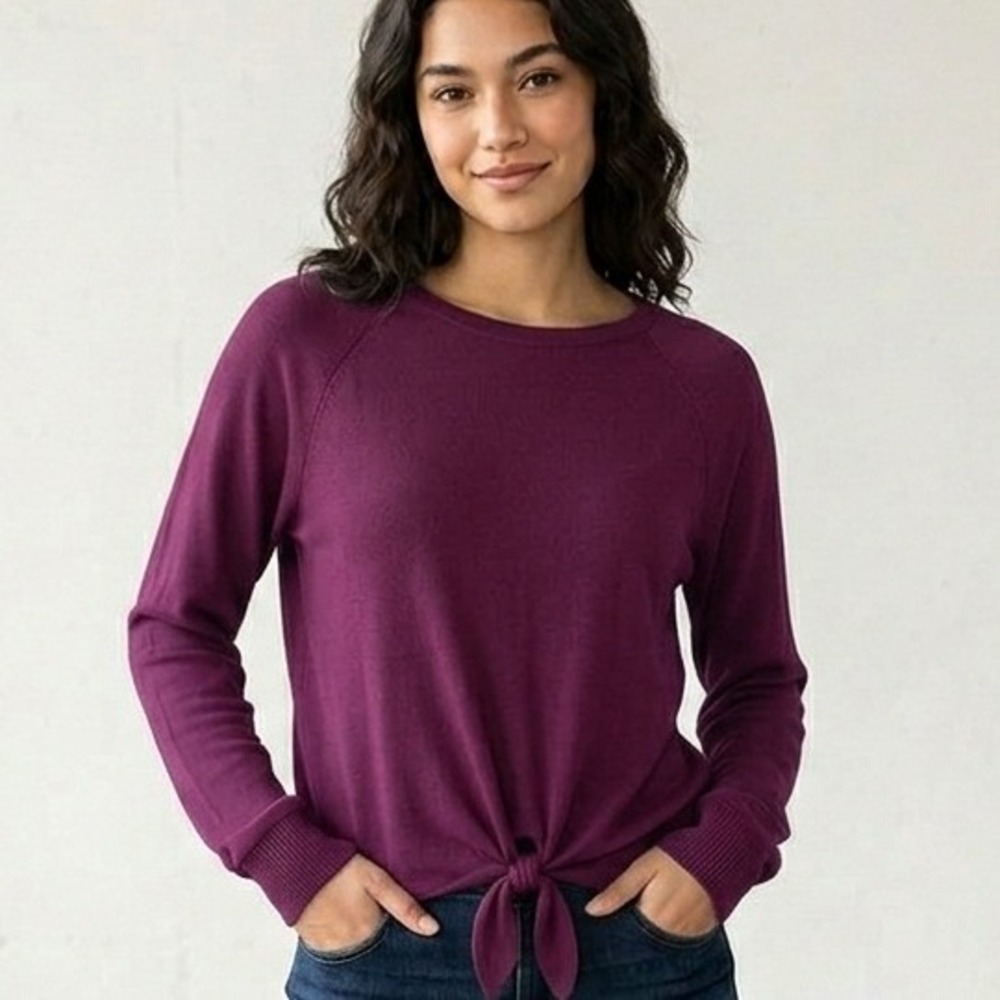 Live Love Dream Top Womens M Burgundy Tie Front Crew Neck Knit Lounge Casual